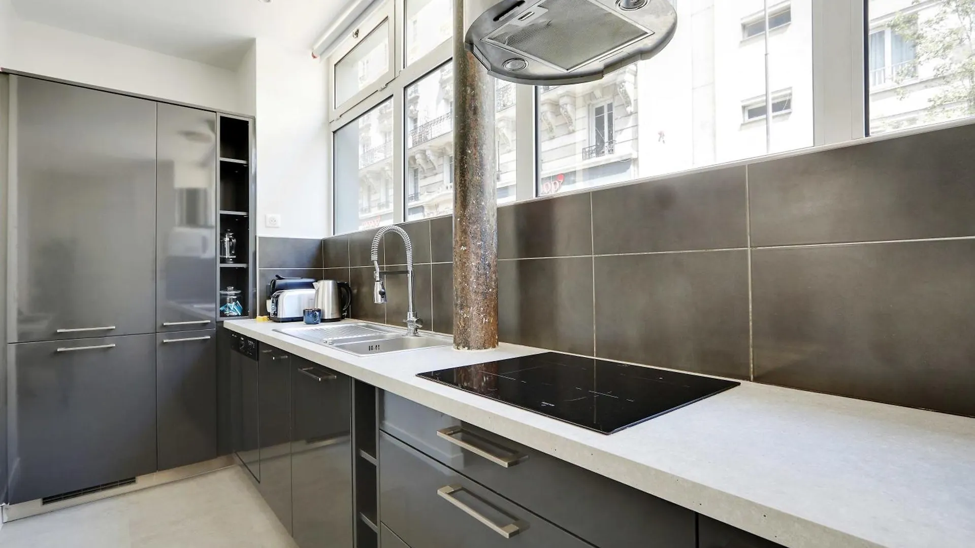 Apartment Modern Loft - 2br-8p - Place De La Republique *